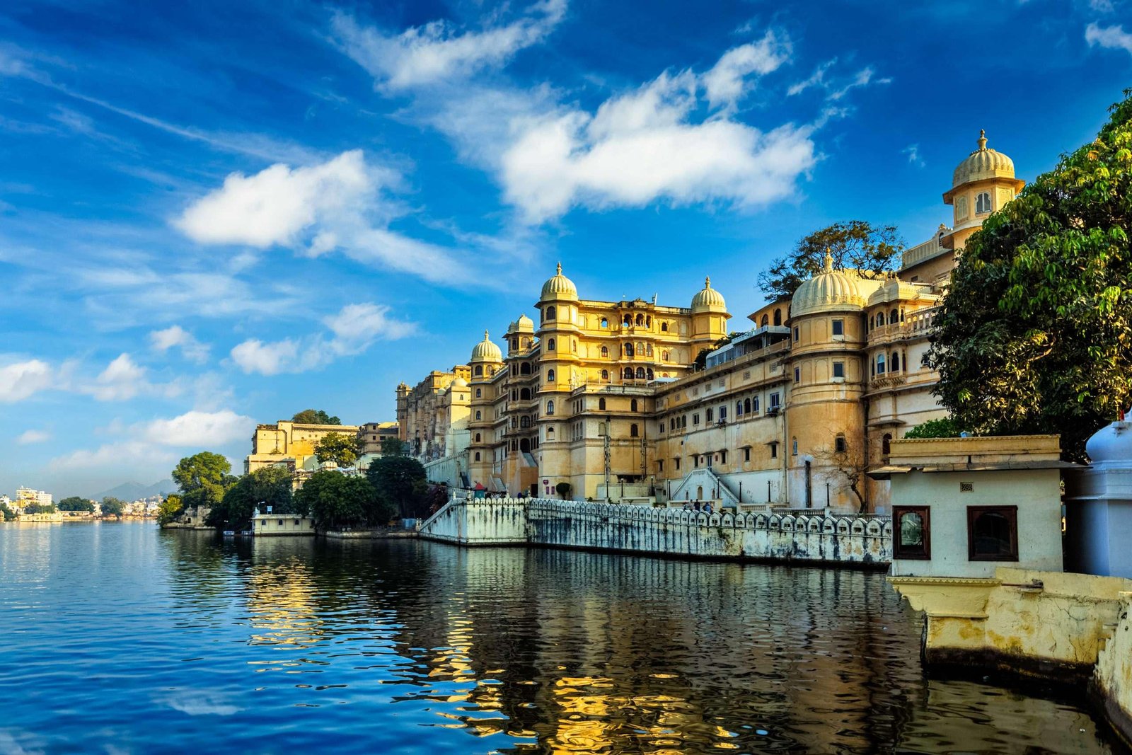 Delhi to Udaipur Tour